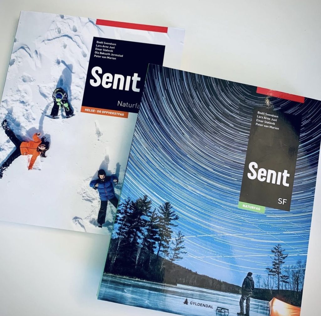 Viser forsider på Senit skolebøker. Design av skolebøker for Gyldendal Norsk Forlag. Design by Storybold.